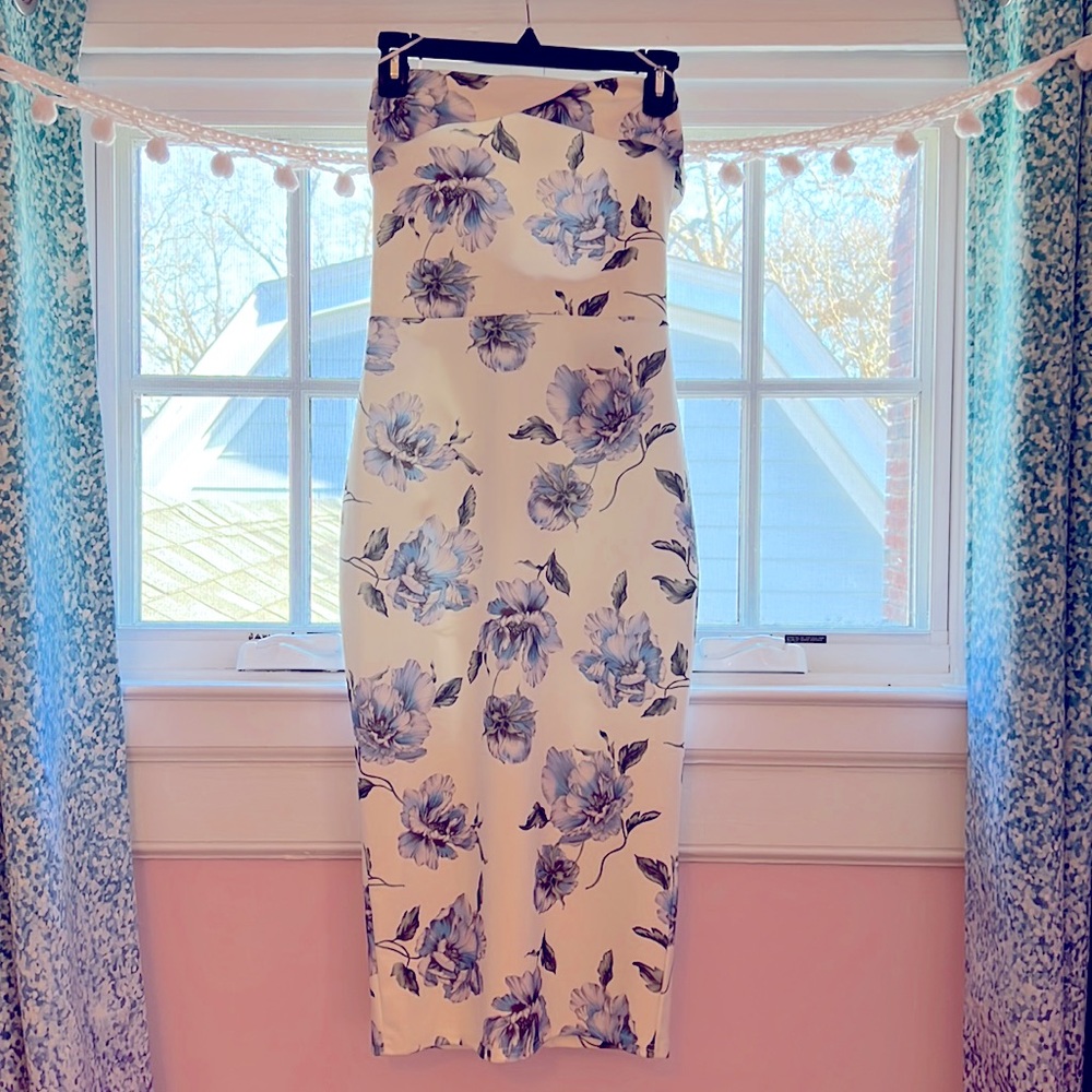Missguided 8 Spring Floral Strapless Dress